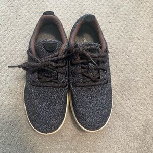 Allbirds. Women’s wool Runners